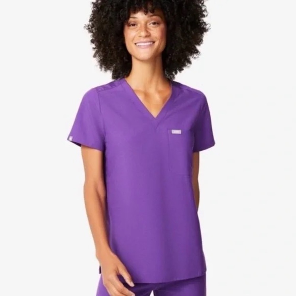 Ultra Violet Figs Scrub Top XS